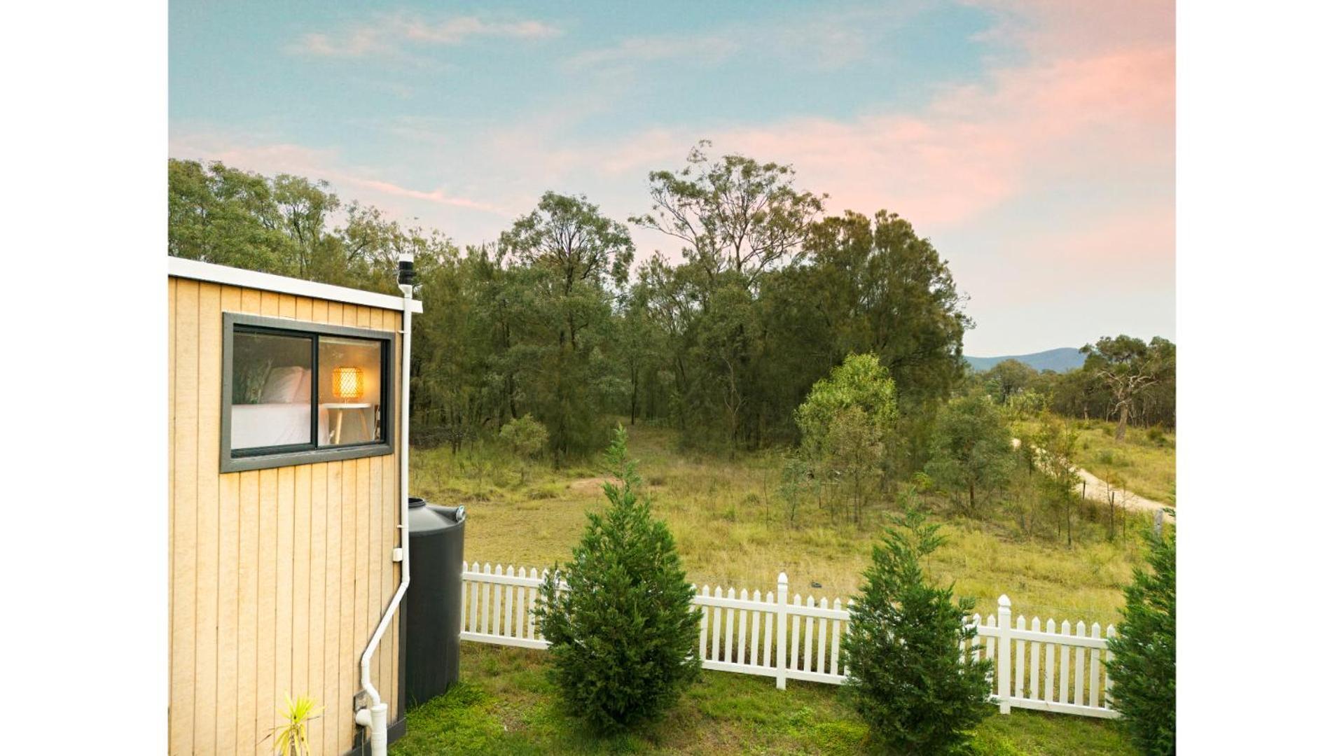 Yellow Rock Views By Tiny Away Broke Exterior foto